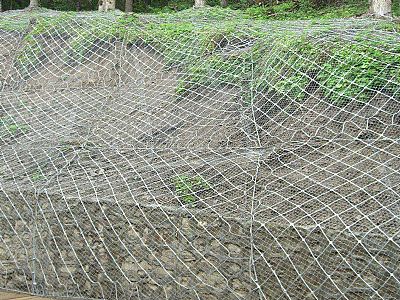 重庆主动边坡防护网的具体施工方法